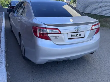 Toyota Camry 2013 года за 5 800 000 тг. в Уральск – фото 7