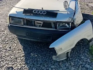 Audi 80