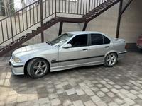 BMW 325 1994 года за 2 100 000 тг. в Алматы