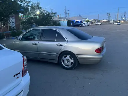 Mercedes-Benz E 280 1996 года за 1 900 000 тг. в Балхаш – фото 3