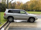 Toyota Highlander 2003 года за 6 000 000 тг. в Усть-Каменогорск – фото 4
