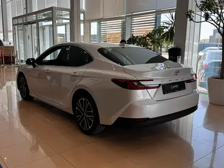 Toyota Camry Luxe 2026 года за 25 190 000 тг. в Астана – фото 7