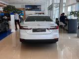 Toyota Camry Luxe 2026 года за 25 190 000 тг. в Астана – фото 3