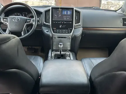 Toyota Land Cruiser 2015 года за 37 500 000 тг. в Астана – фото 3