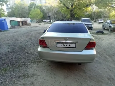 Toyota Camry 2005 года за 5 500 000 тг. в Семей – фото 4