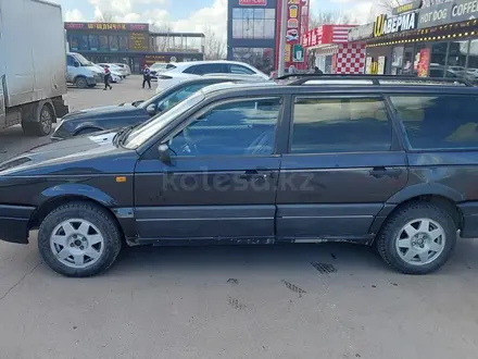 Volkswagen Passat 1992 годаүшін1 370 000 тг. в Астана – фото 5