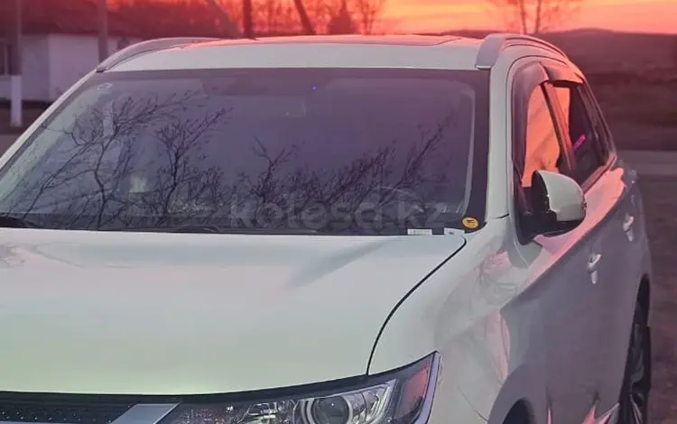 Mitsubishi Outlander 2022 года за 12 000 000 тг. в Астана