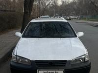 Toyota Camry 1999 года за 2 300 000 тг. в Алматы