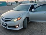 Toyota Camry 2014 годаfor8 500 000 тг. в Актобе – фото 5