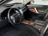 Toyota Camry 2010 годаүшін6 600 000 тг. в Семей – фото 3