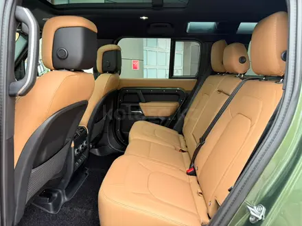 Land Rover Defender X-Dynamic SE 2026 года за 77 082 000 тг. в Алматы – фото 12