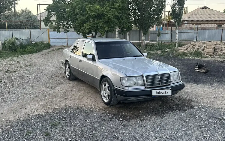 Mercedes-Benz E 220 1993 годаfor2 800 000 тг. в Кызылорда