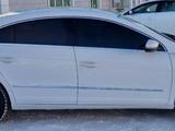 Volkswagen Passat 2011 года за 1 200 000 тг. в Астана – фото 2