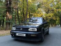 Volkswagen Golf 1993 годаүшін1 100 000 тг. в Тараз