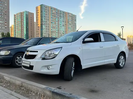 Chevrolet Cobalt 2022 года за 5 600 000 тг. в Астана – фото 2