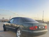Mercedes-Benz E 230 1996 года за 3 900 000 тг. в Щучинск – фото 2