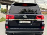 Toyota Land Cruiser 2017 года за 35 000 000 тг. в Семей – фото 4