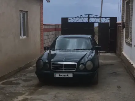 Mercedes-Benz E 230 1996 года за 3 800 000 тг. в Кызылорда – фото 15
