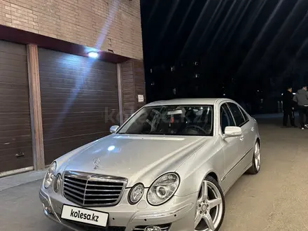 Mercedes-Benz E 320 2003 года за 5 600 000 тг. в Алматы – фото 4