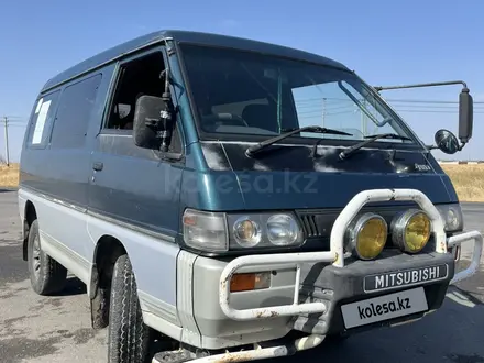 Mitsubishi Delica 1996 года за 1 900 000 тг. в Тараз – фото 3