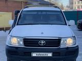 Toyota Land Cruiser 2006 года за 7 500 000 тг. в Актобе – фото 3