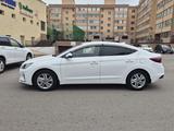 Hyundai Elantra 2020 годаүшін7 900 000 тг. в Астана