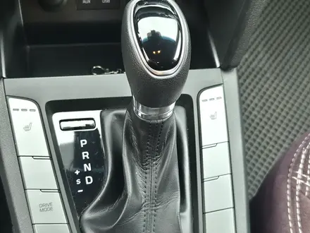 Hyundai Elantra 2020 года за 7 900 000 тг. в Астана – фото 28