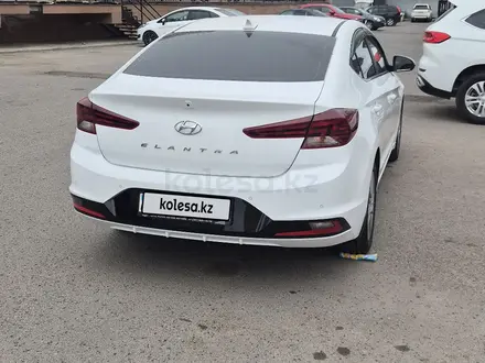 Hyundai Elantra 2020 года за 7 900 000 тг. в Астана – фото 3