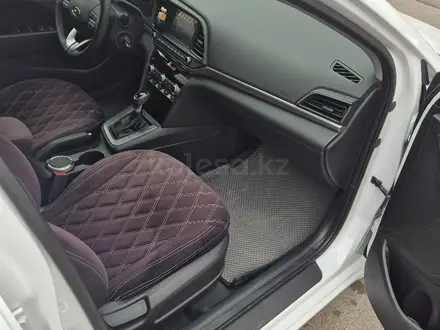Hyundai Elantra 2020 года за 7 900 000 тг. в Астана – фото 5