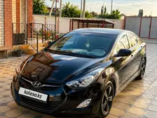 Hyundai Elantra, 2012