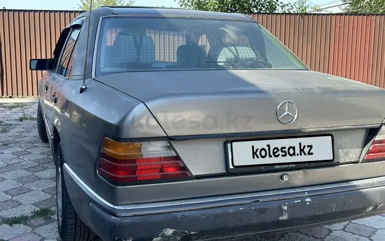 Mercedes-Benz E 200 1991 годаүшін1 100 000 тг. в Алматы
