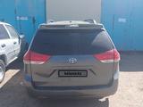 Toyota Sienna 2013 года за 4 000 000 тг. в Уральск