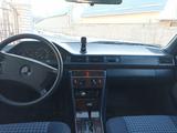 Mercedes-Benz E 230 1992 годаfor1 800 000 тг. в Аксукент – фото 2