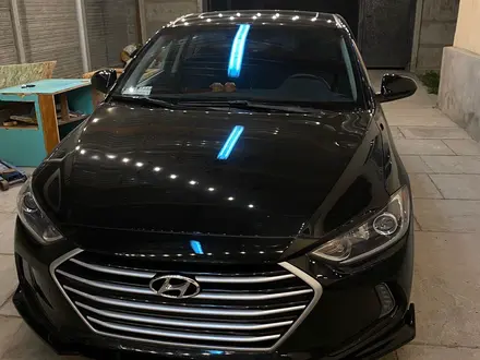 Hyundai Elantra 2018 года за 6 100 000 тг. в Тараз