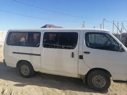 Toyota Hiace 1997 года за 1 800 000 тг. в Актау – фото 2