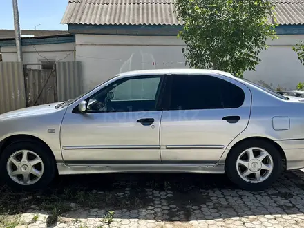 Nissan Primera 1997 года за 1 300 000 тг. в Атырау