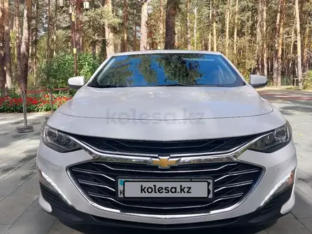 Chevrolet Malibu 2020 года за 9 900 000 тг. в Кокшетау – фото 3