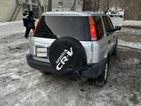 Honda CR-V 2001 годаүшін3 900 000 тг. в Караганда – фото 4