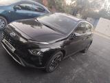 Hyundai Bayon 2023 годаүшін7 300 000 тг. в Семей – фото 3