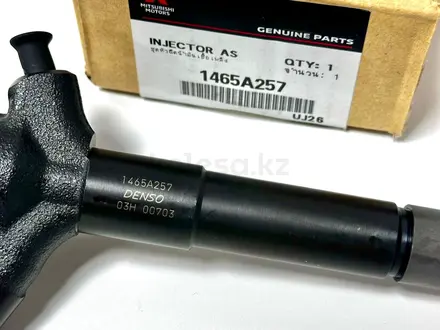 Форсунка Mitsubishi 1465A257 L200/Pajero двиг 4D56 — 095000-9560 за 95 000 тг. в Астана – фото 2