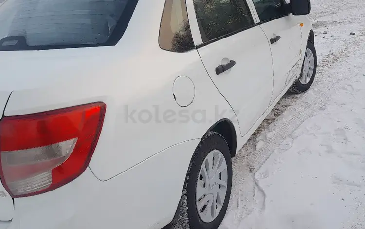 ВАЗ (Lada) Granta 2190 2014 годаfor2 100 000 тг. в Караганда