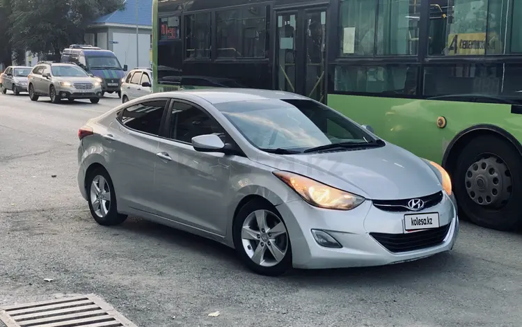 Hyundai Elantra 2013 годаүшін3 500 000 тг. в Уральск