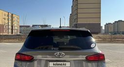 Hyundai Santa Fe 2018 годаүшін9 300 000 тг. в Актау – фото 4