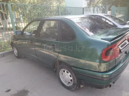 Volkswagen Polo 1996 года за 920 000 тг. в Актобе – фото 2