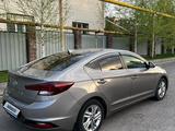 Hyundai Elantra 2020 года за 8 800 000 тг. в Алматы – фото 5