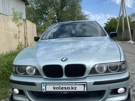 BMW 528 1996 года за 3 200 000 тг. в Шымкент