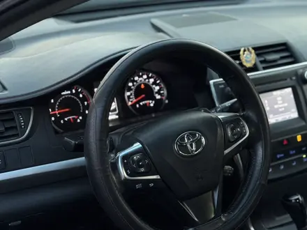 Toyota Camry 2016 года за 7 990 000 тг. в Астана – фото 11