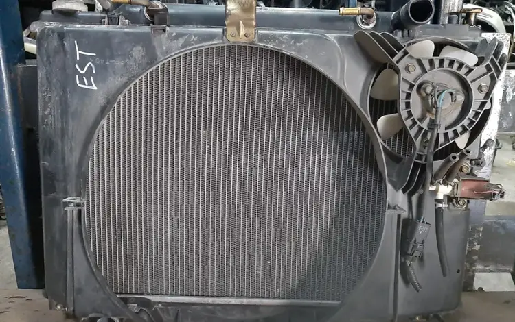 Диффузор радиатора на Toyota Estima. за 15 000 тг. в Алматы