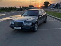 Mercedes-Benz E 200 1993 года за 2 500 000 тг. в Петропавловск