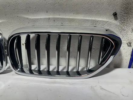 Решетка радиатора bmw 5 series G30 за 40 000 тг. в Караганда – фото 2